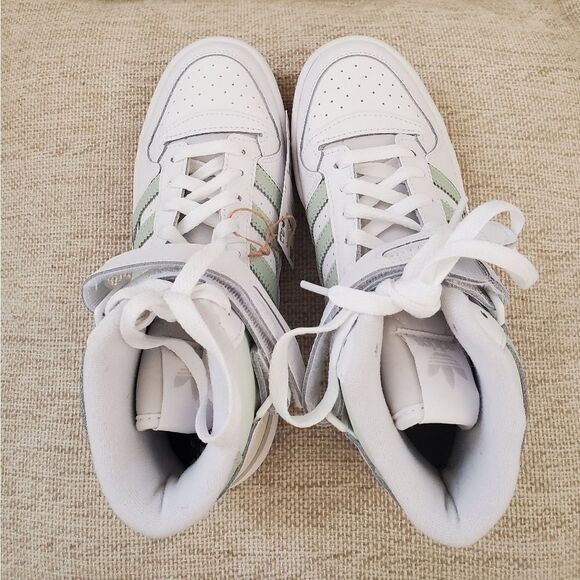 ✨ ADIDAS ✨ Forum Mid Sneaker in White/ Linen Green - [Women's size 5] - Picture 13 of 16